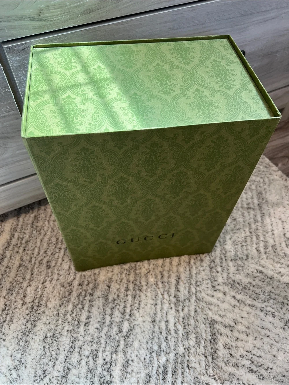 Gucci Green Patterned Magnetic Gift Box